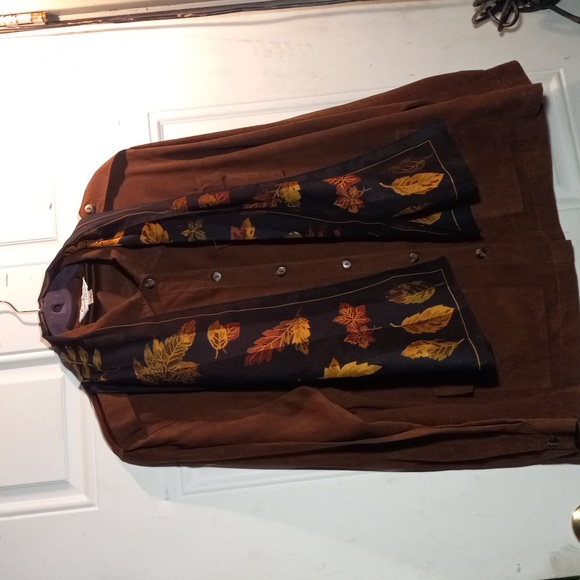 Ladies suade pant suit w scarf - Picture 4 of 4